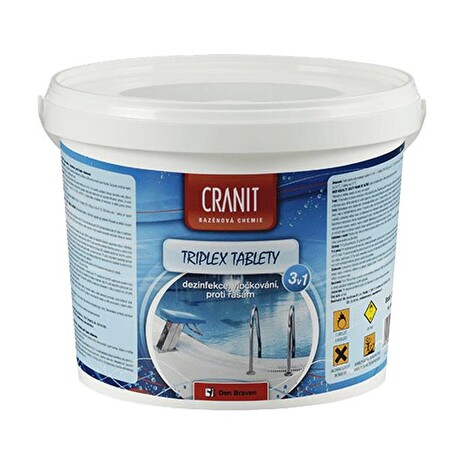 Multifunkční tablety pro chlorovou dezinfekci bazénové vody CRANIT Triplex 3v1 2,4kg